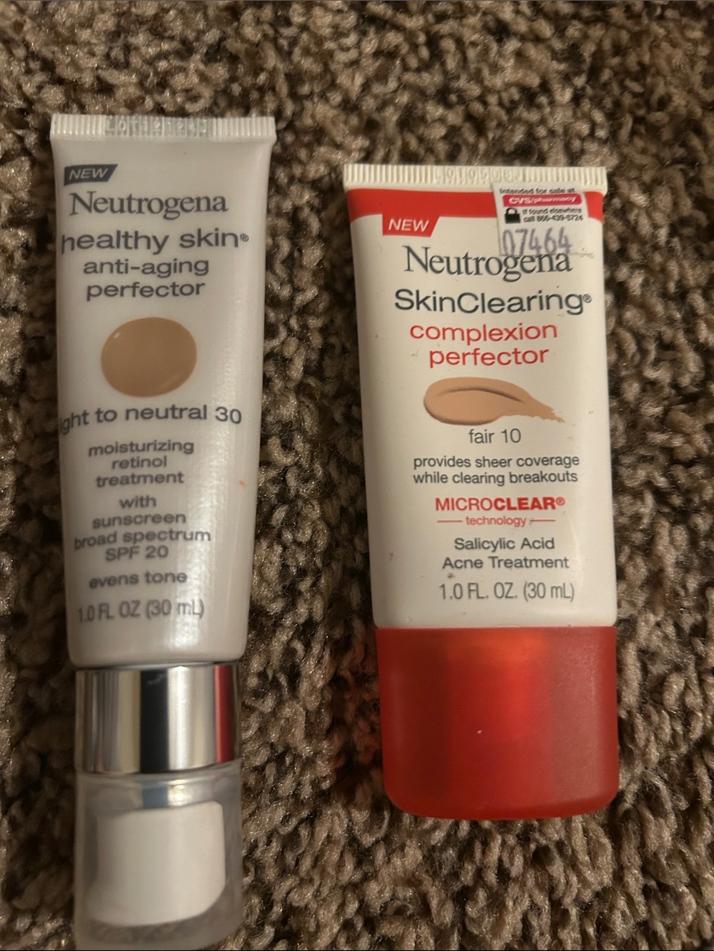Neutrogena SkinClearing Complexion Perfector bundle